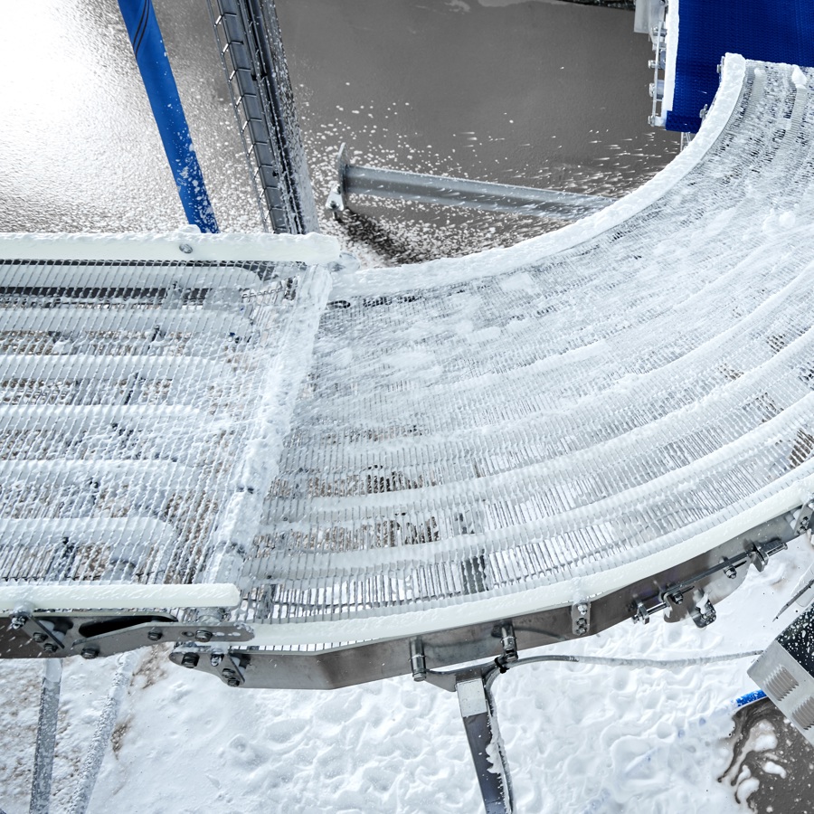 Conveyor Belt Cleaning Technologies by Foamico